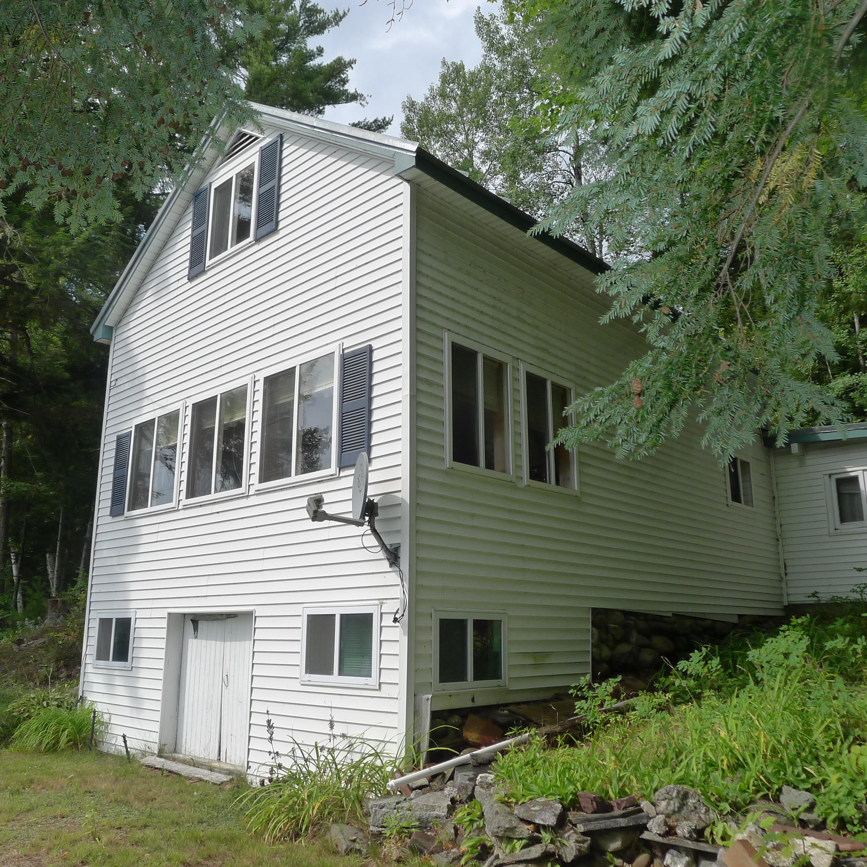 1 Glen Dill Shores Phillips ME 04966