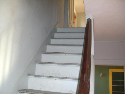 60 Chestnut Street Gardiner ME 04345