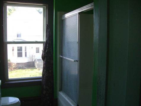 60 Chestnut Street Gardiner ME 04345