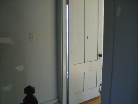 60 Chestnut Street Gardiner ME 04345