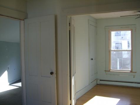 60 Chestnut Street Gardiner ME 04345