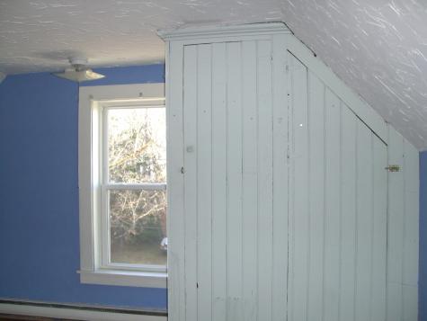 60 Chestnut Street Gardiner ME 04345