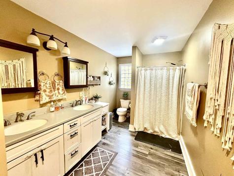 10 Hemlock Point Northfield ME 04654