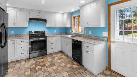 18 South Road China ME 04358