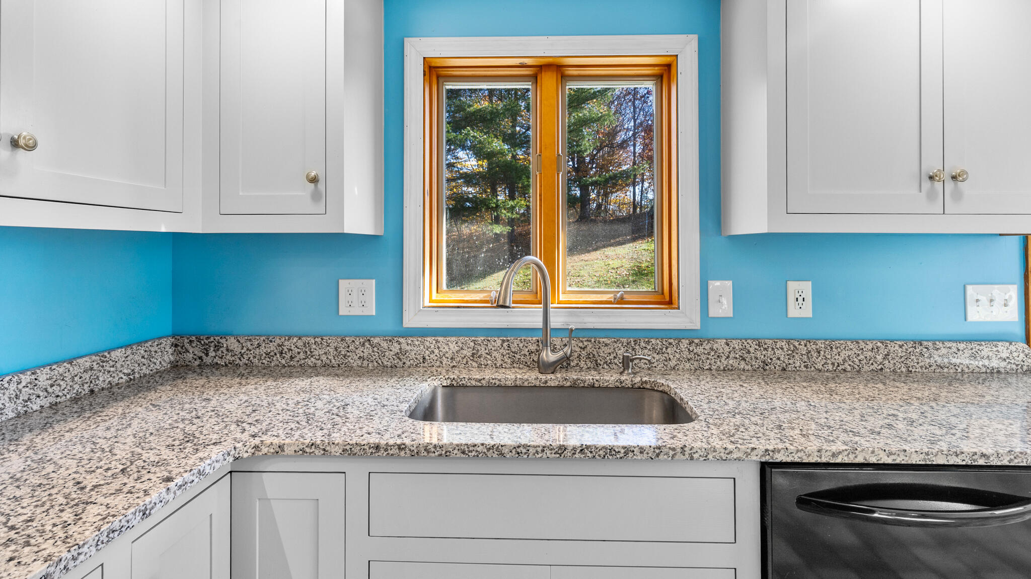 18 South Road China ME 04358