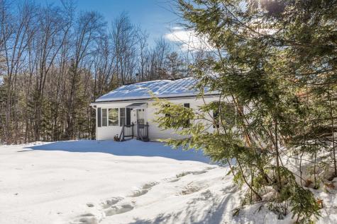 8 Hedgebog Mountain Road Naples ME 04055