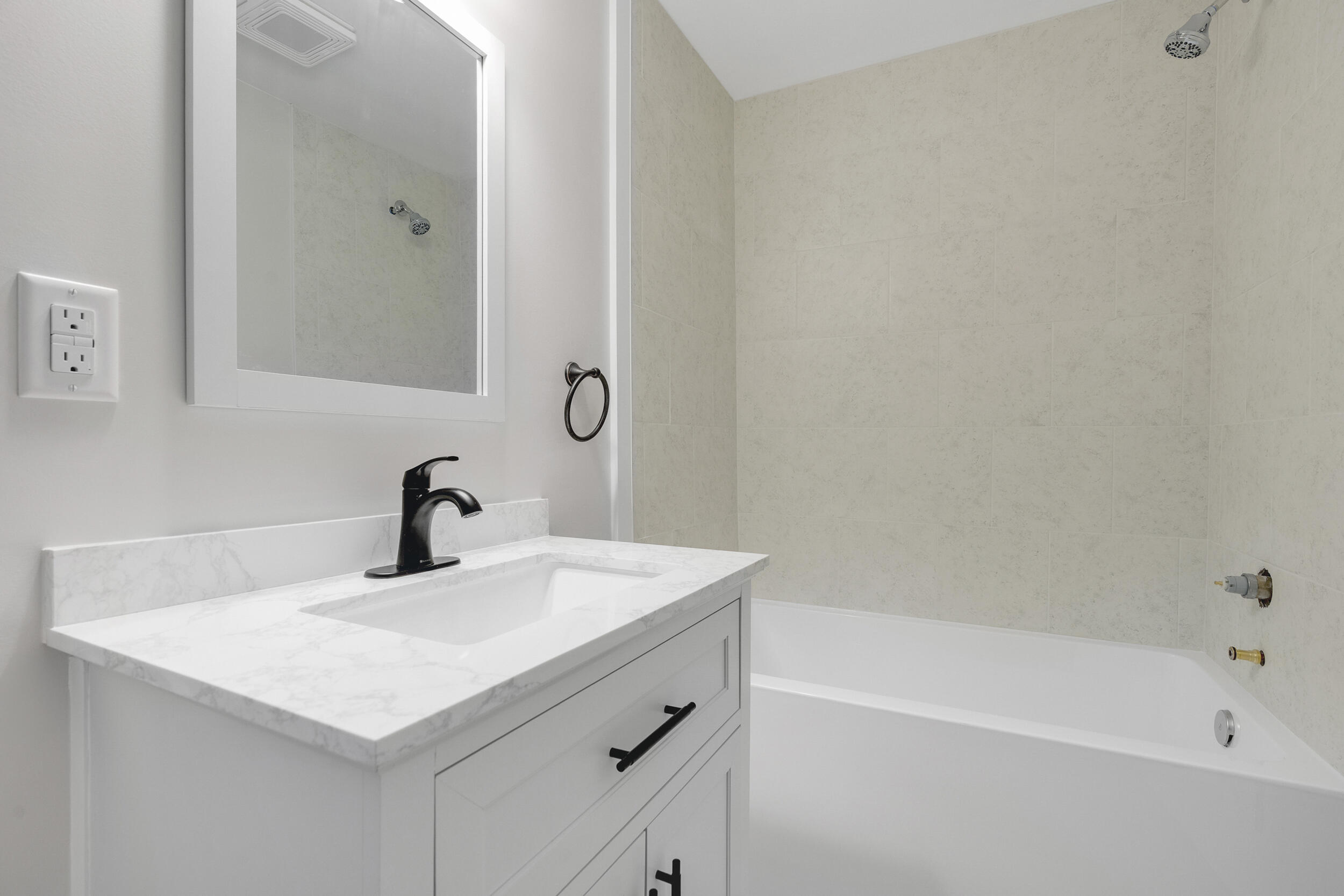 31 Wood Avenue Saco ME 04072