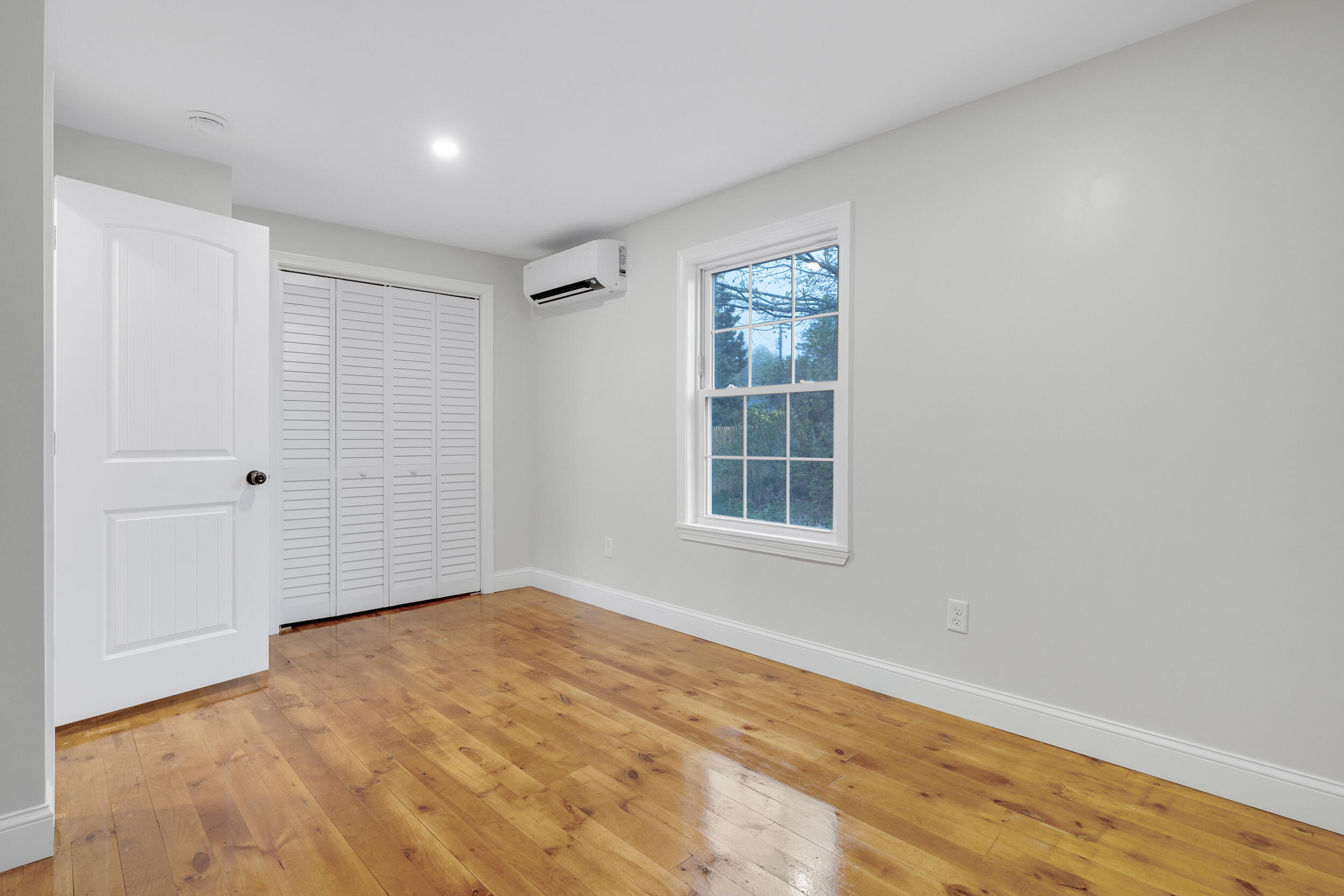 31 Wood Avenue Saco ME 04072