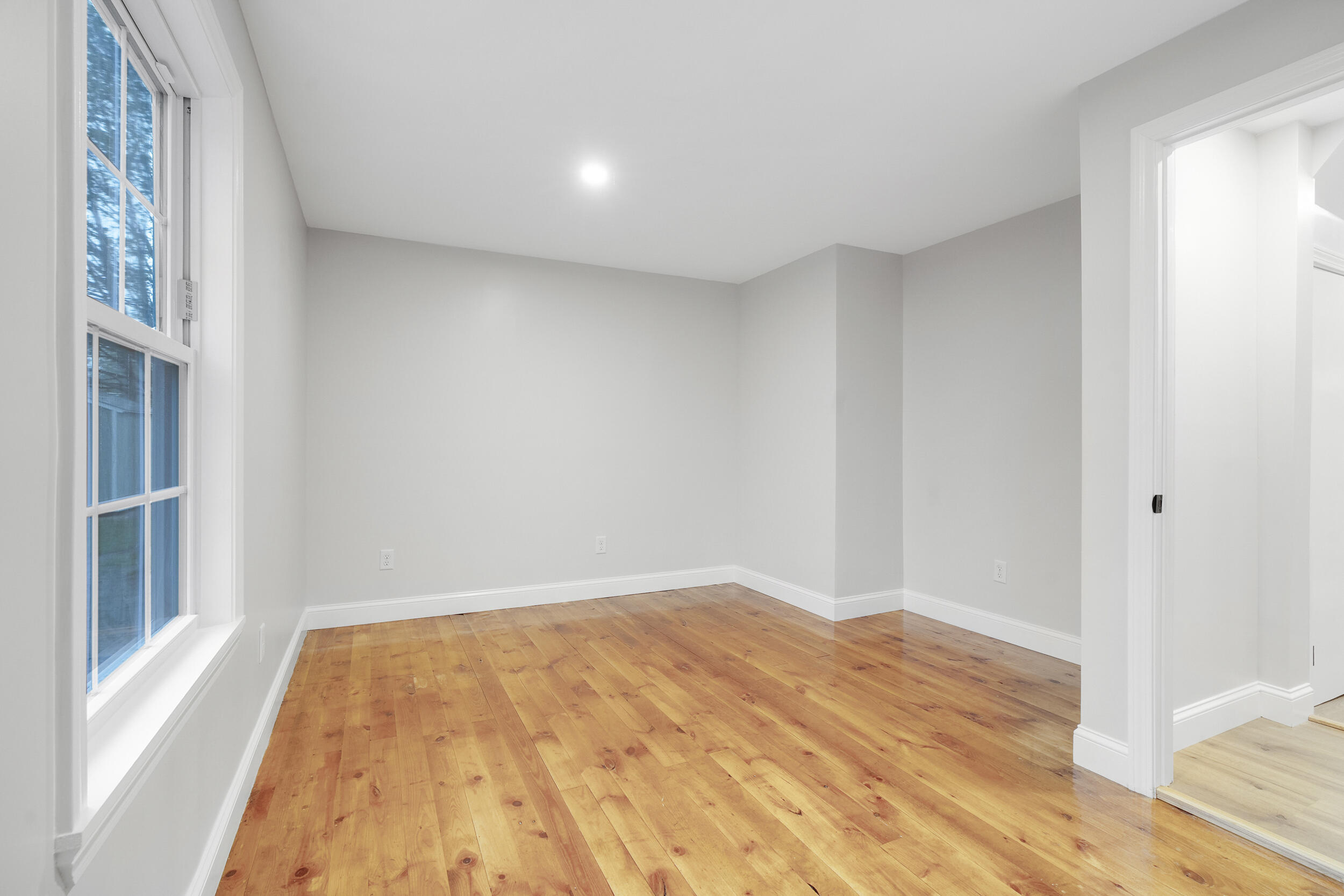 31 Wood Avenue Saco ME 04072