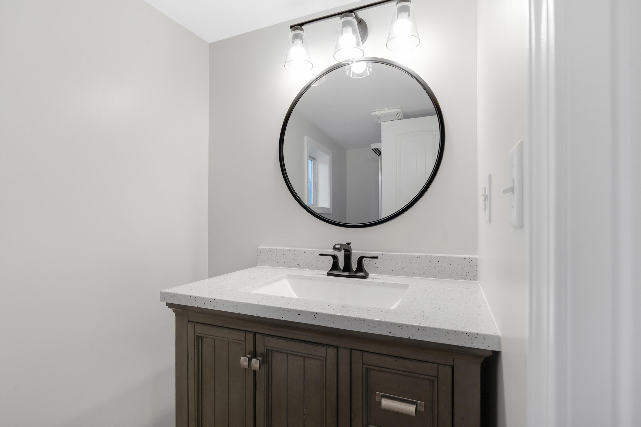 31 Wood Avenue Saco ME 04072