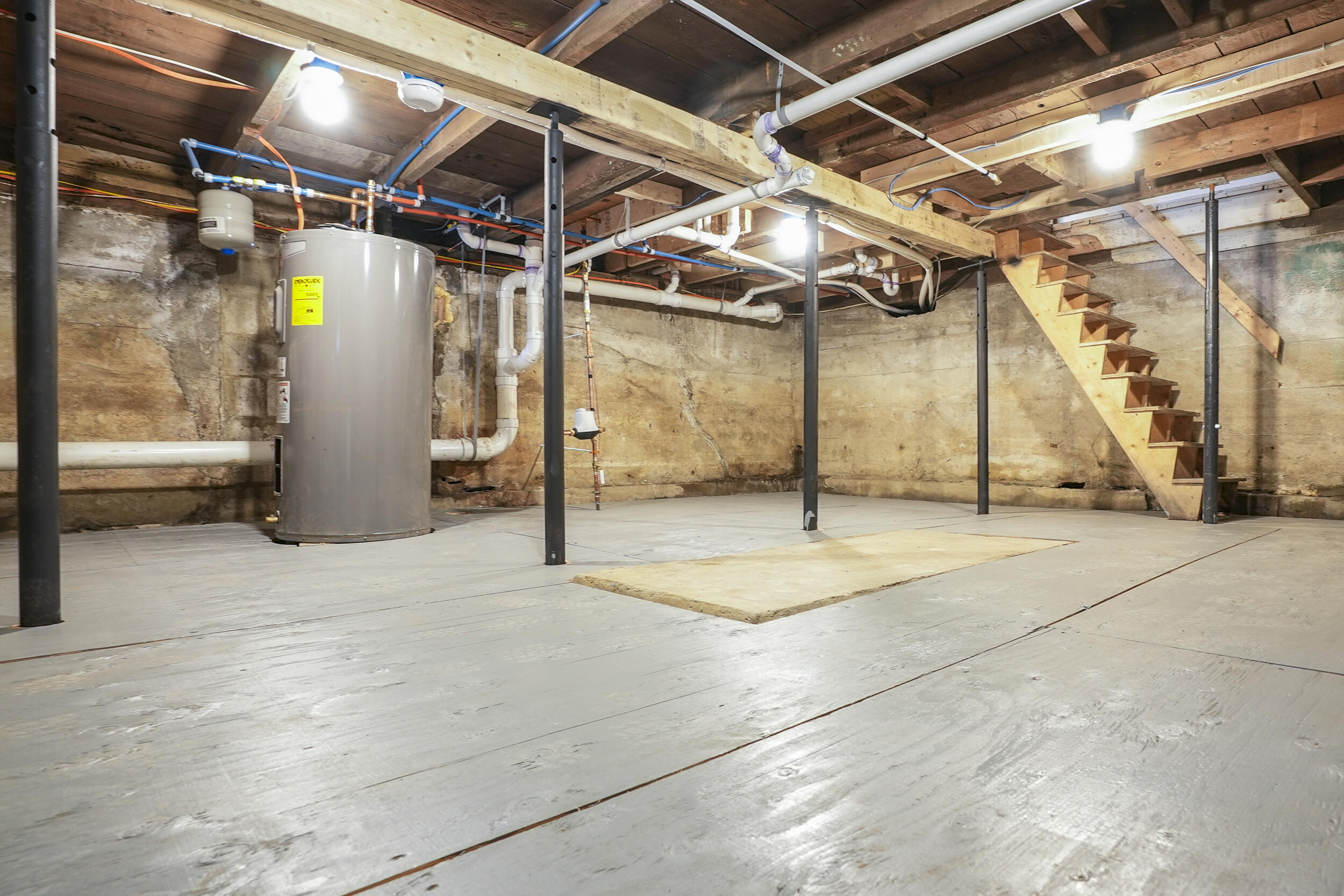 31 Wood Avenue Saco ME 04072