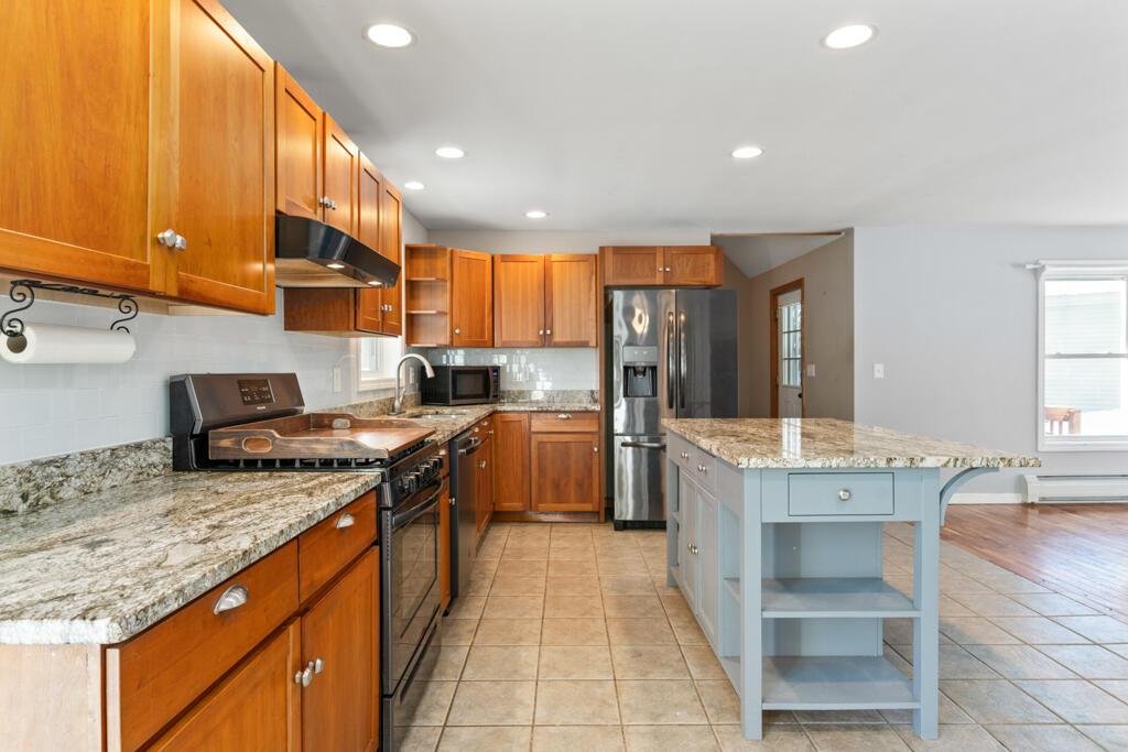 1006 Bakerstown Road Poland ME 04274