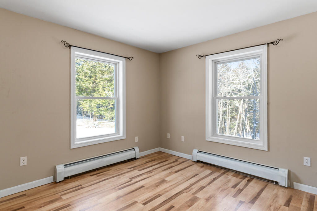 1006 Bakerstown Road Poland ME 04274