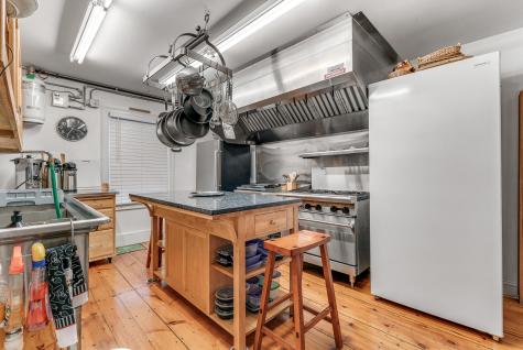 525 Post Road Wells ME 04090