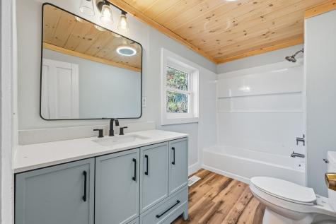 10 Mcwain Hill Road Waterford ME 04088