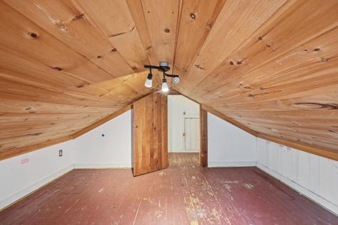 10 Mcwain Hill Road Waterford ME 04088