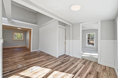 10 Mcwain Hill Road Waterford ME 04088