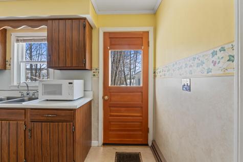 11 Kennison Street Augusta ME 04330