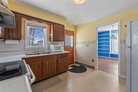 11 Kennison Street Augusta ME 04330