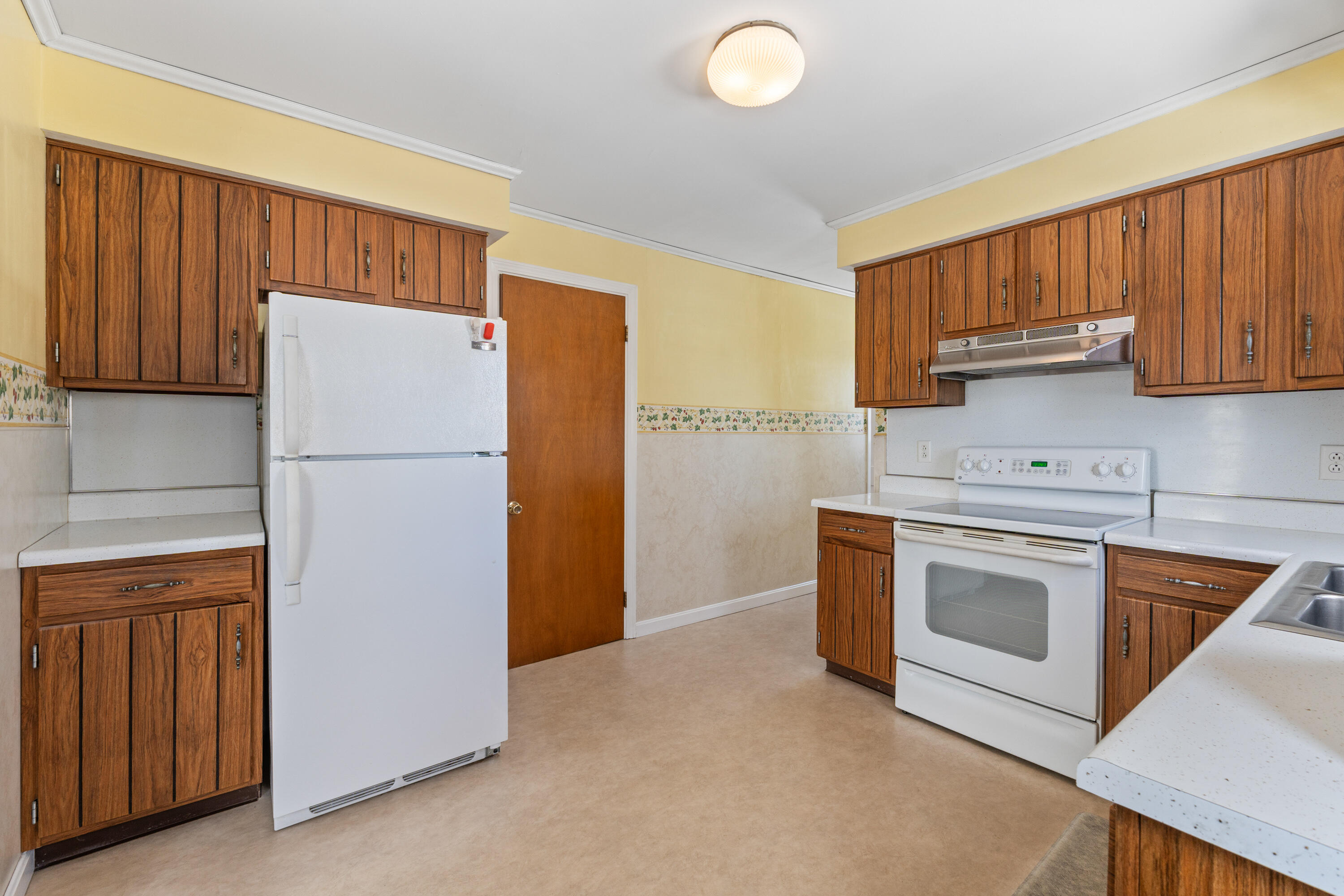 11 Kennison Street Augusta ME 04330