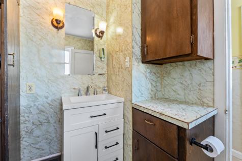 11 Kennison Street Augusta ME 04330