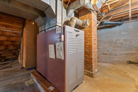 11 Kennison Street Augusta ME 04330