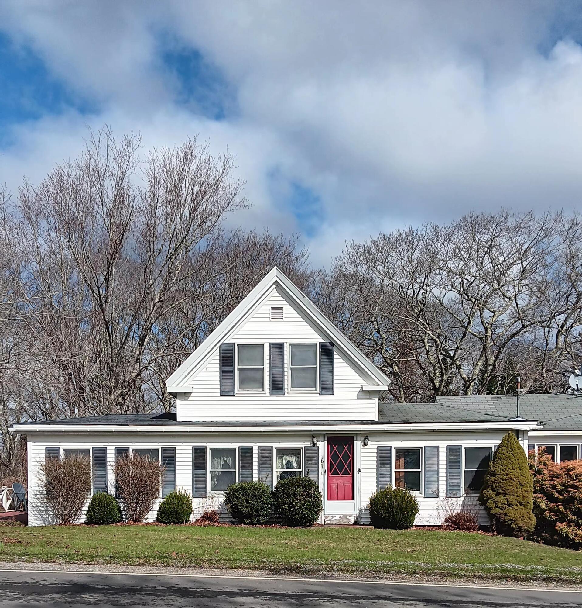 67 Huddle Road Bristol ME 04554