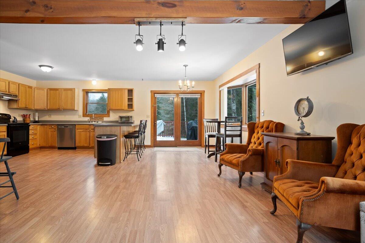 25 Hyde Road Gray ME 04039