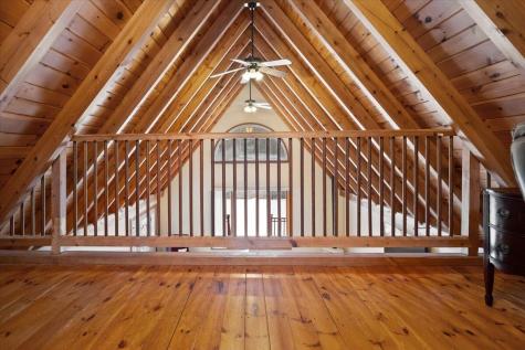 25 Hyde Road Gray ME 04039