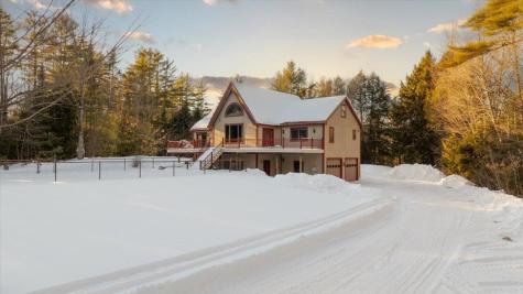 25 Hyde Road Gray ME 04039