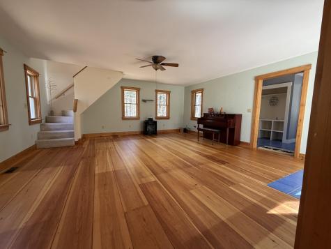 15 Eagle Lane Damariscotta ME 04543