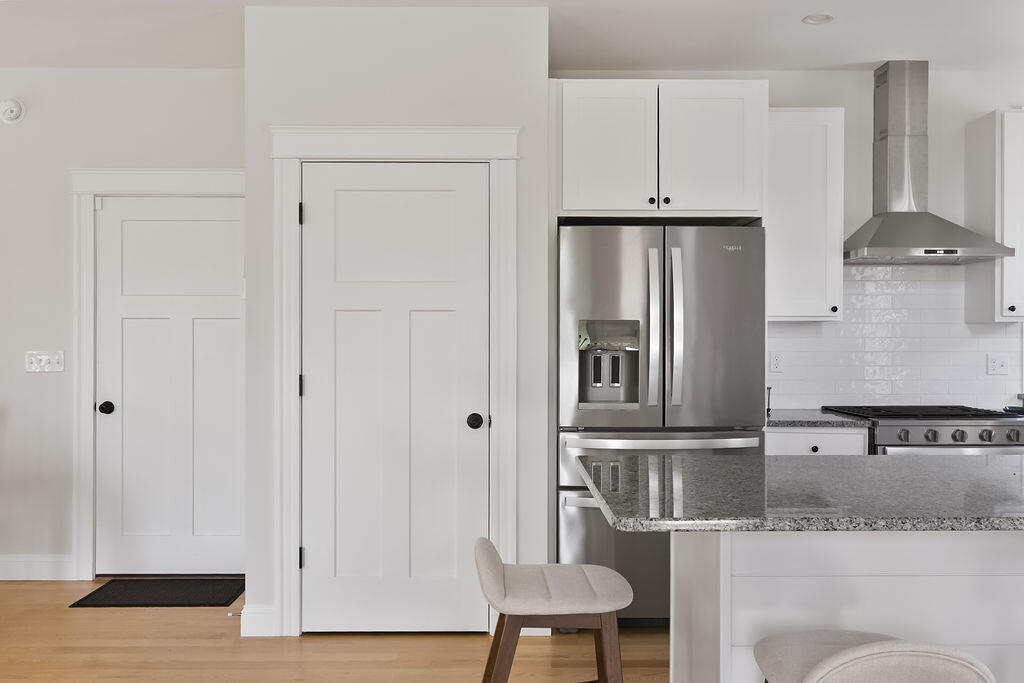 77 O'neil Street South Portland ME 04106