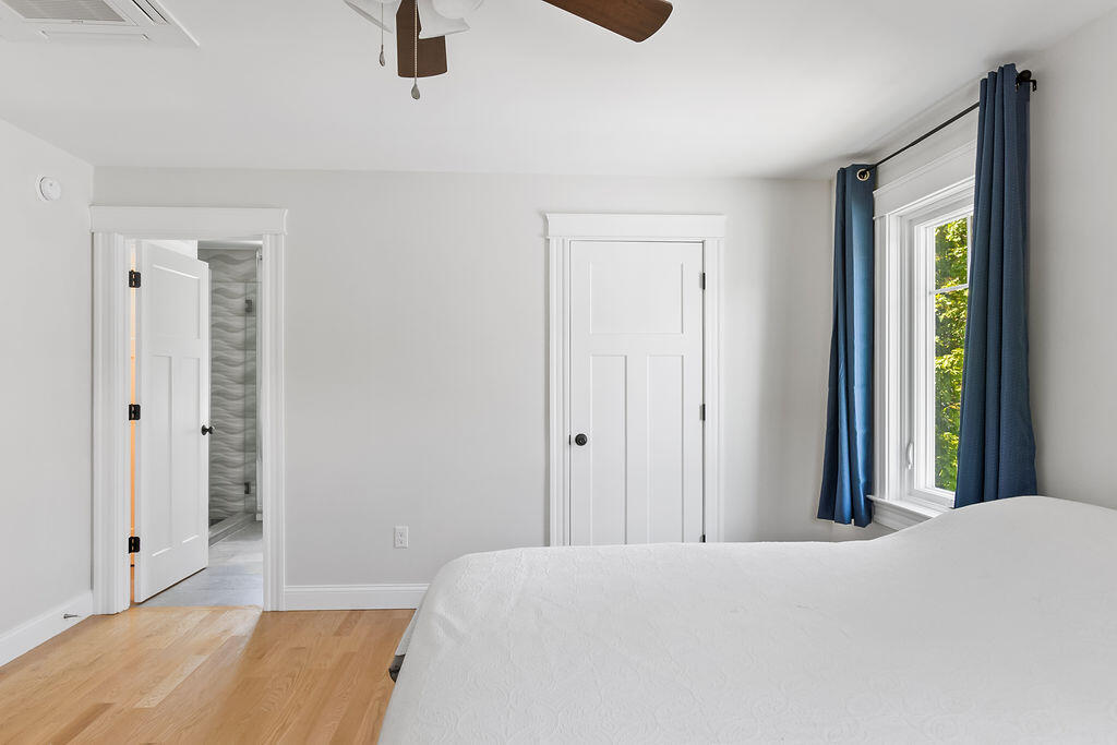 77 O'neil Street South Portland ME 04106
