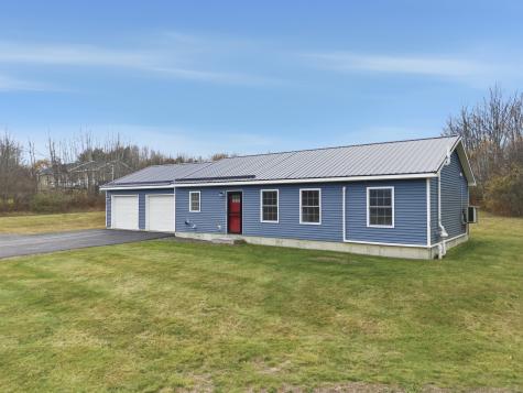 16 Godrics Hollow Sidney ME 04330