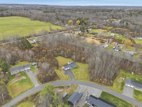 16 Godrics Hollow Sidney ME 04330