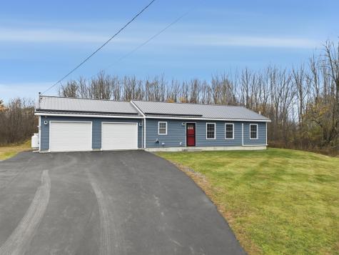 16 Godrics Hollow Sidney ME 04330