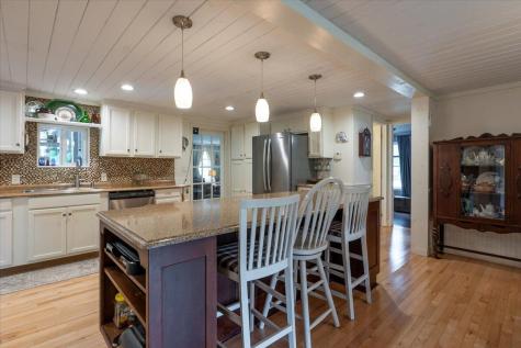 25 Pine View Ridge Road Boothbay ME 04537