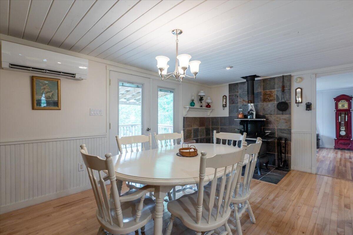 25 Pine View Ridge Road Boothbay ME 04537