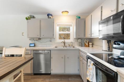 12 Heath Street Brunswick ME 04011