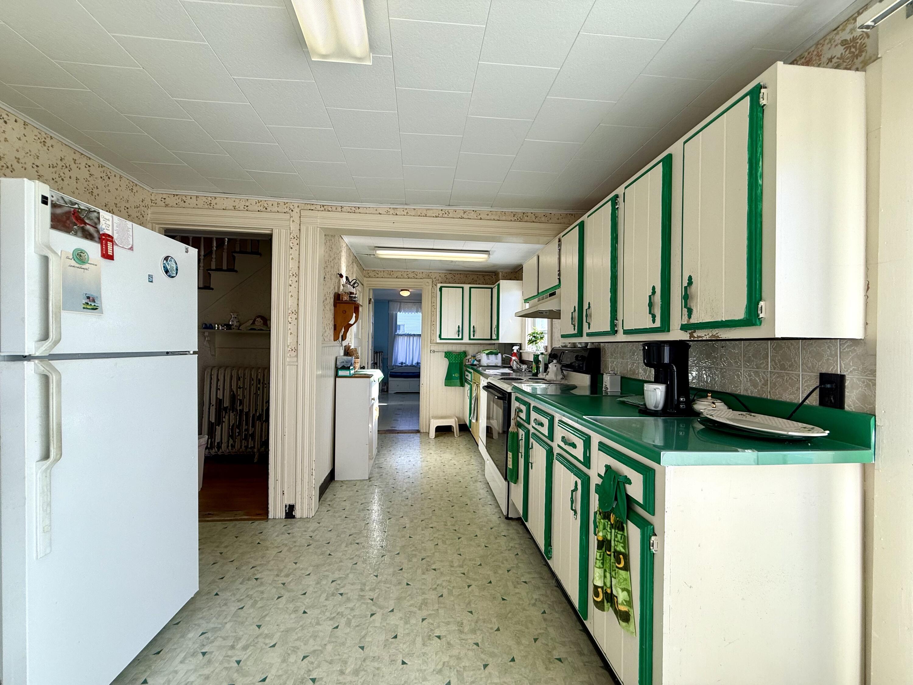 7 Broadway Street Eastport ME 04631