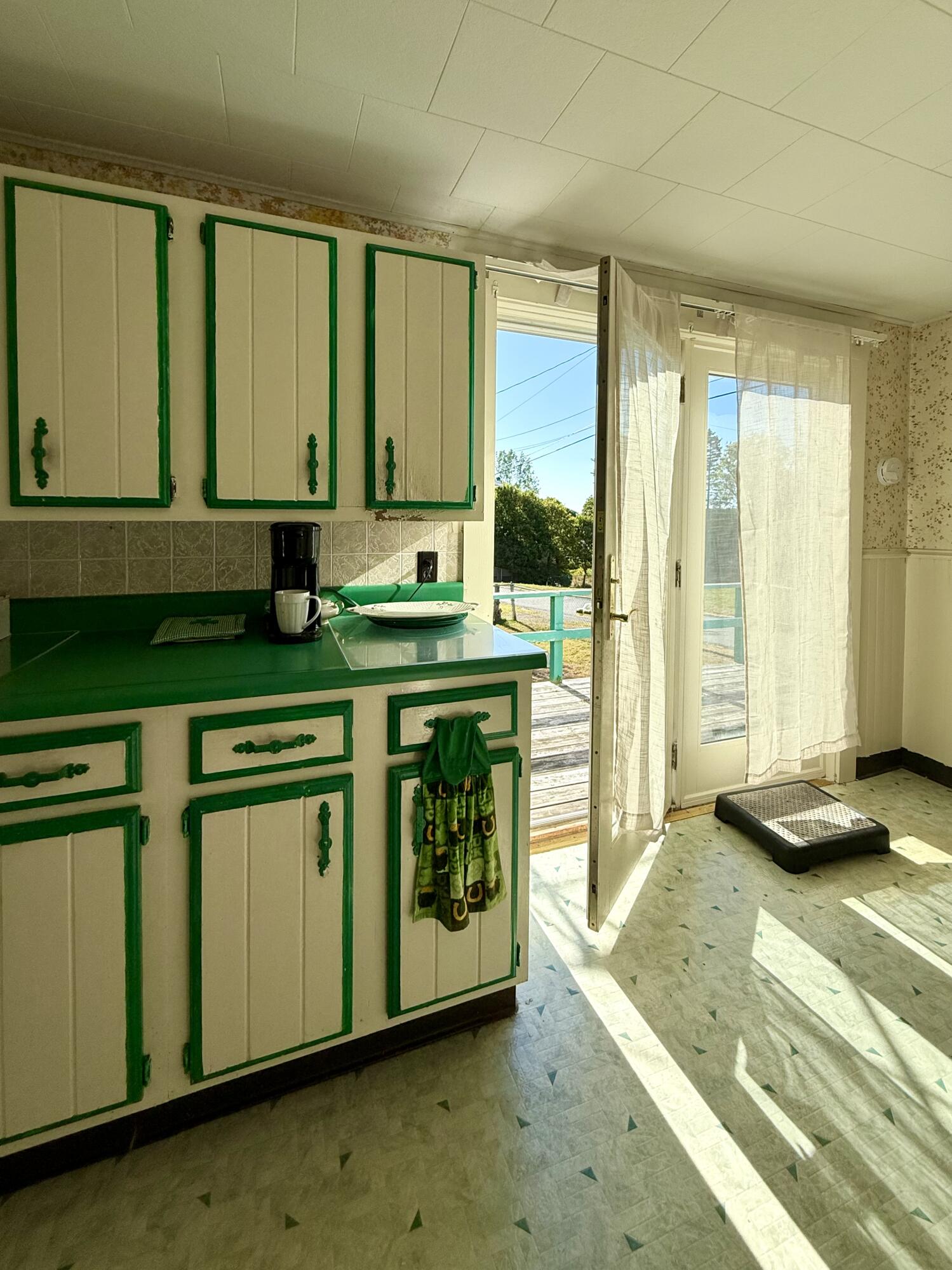 7 Broadway Street Eastport ME 04631