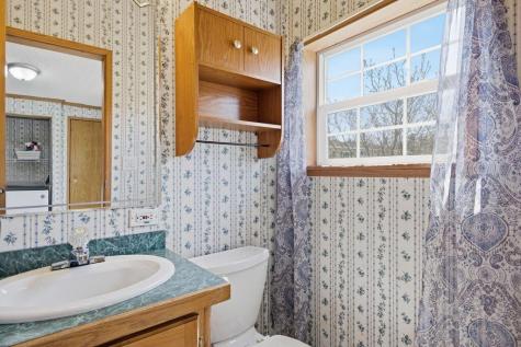 61 Larry Lane Brunswick ME 04011