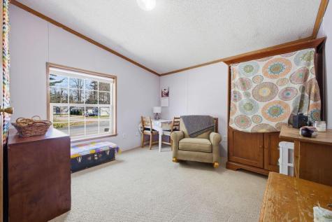 61 Larry Lane Brunswick ME 04011