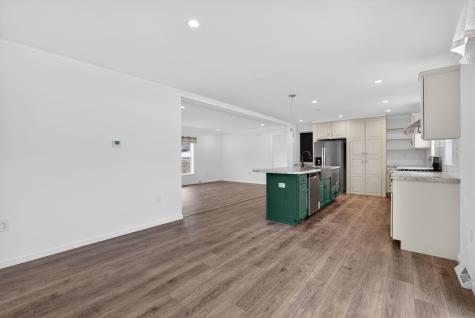 2 Patterson Road Pittston ME 04345