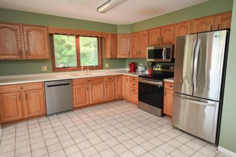 13 Evergreen Drive Hampden ME 04444