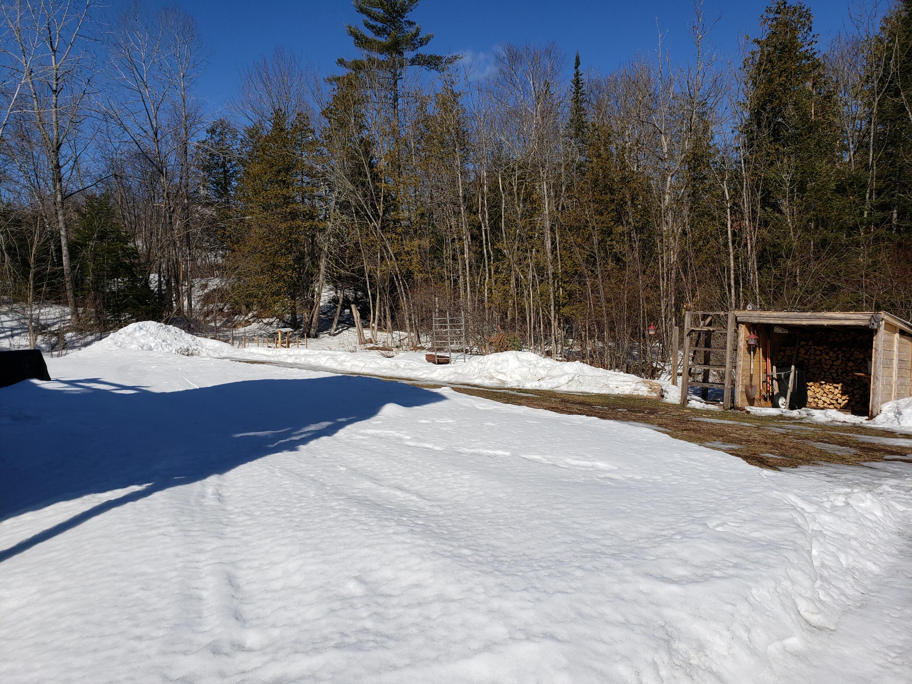 2 Back Road Abbot ME 04406