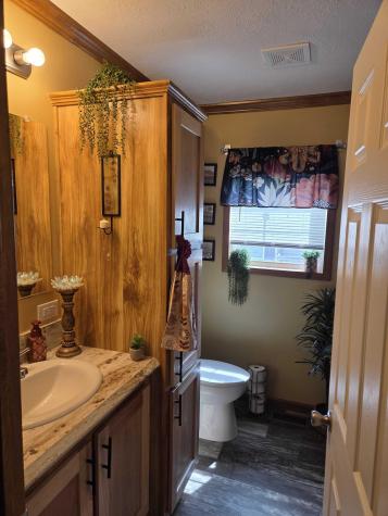 5 Colonial Drive Lisbon ME 04252