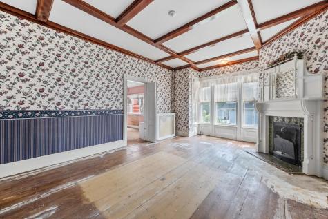 147 Talbot Avenue Rockland ME 04841