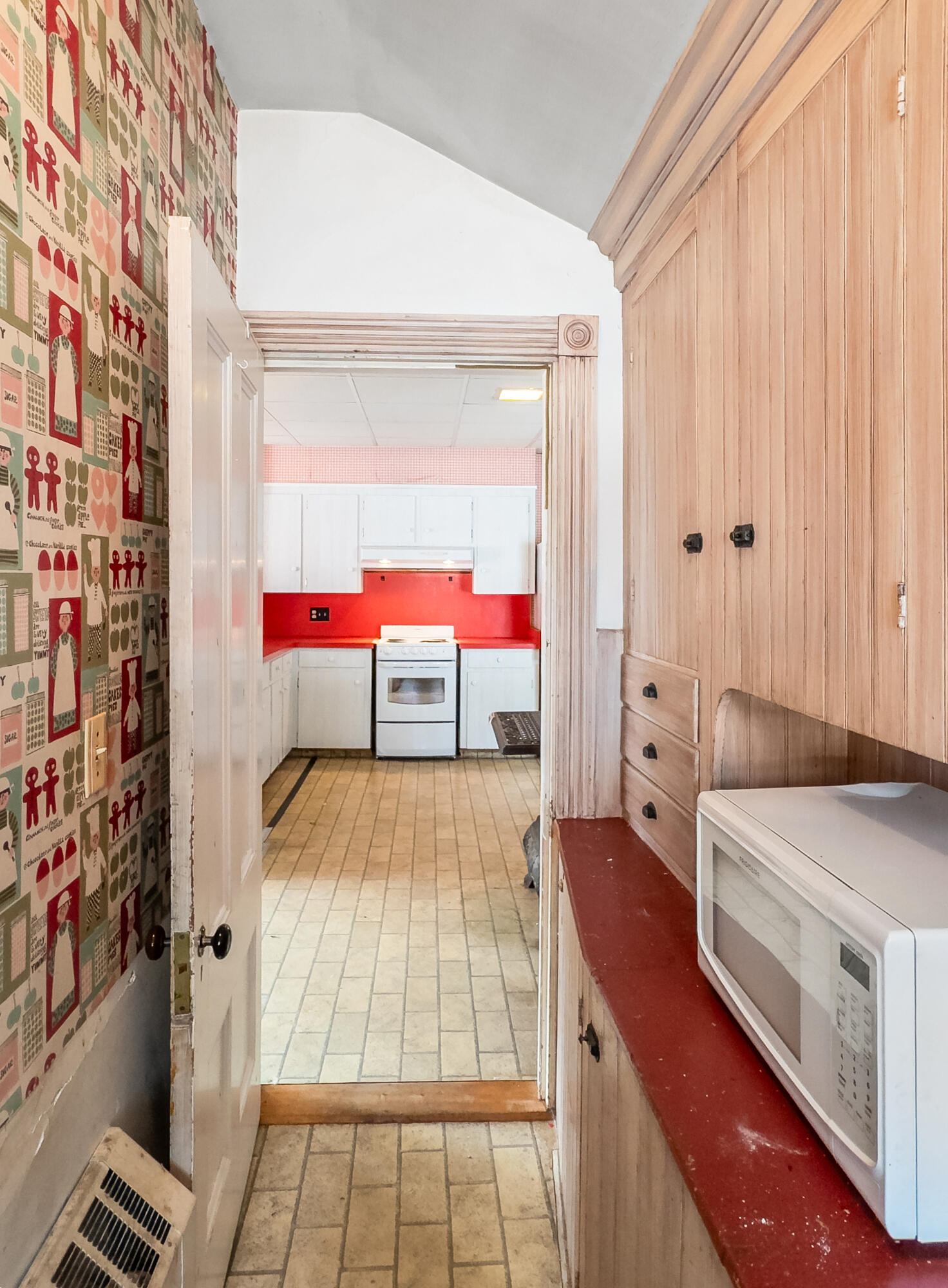 147 Talbot Avenue Rockland ME 04841