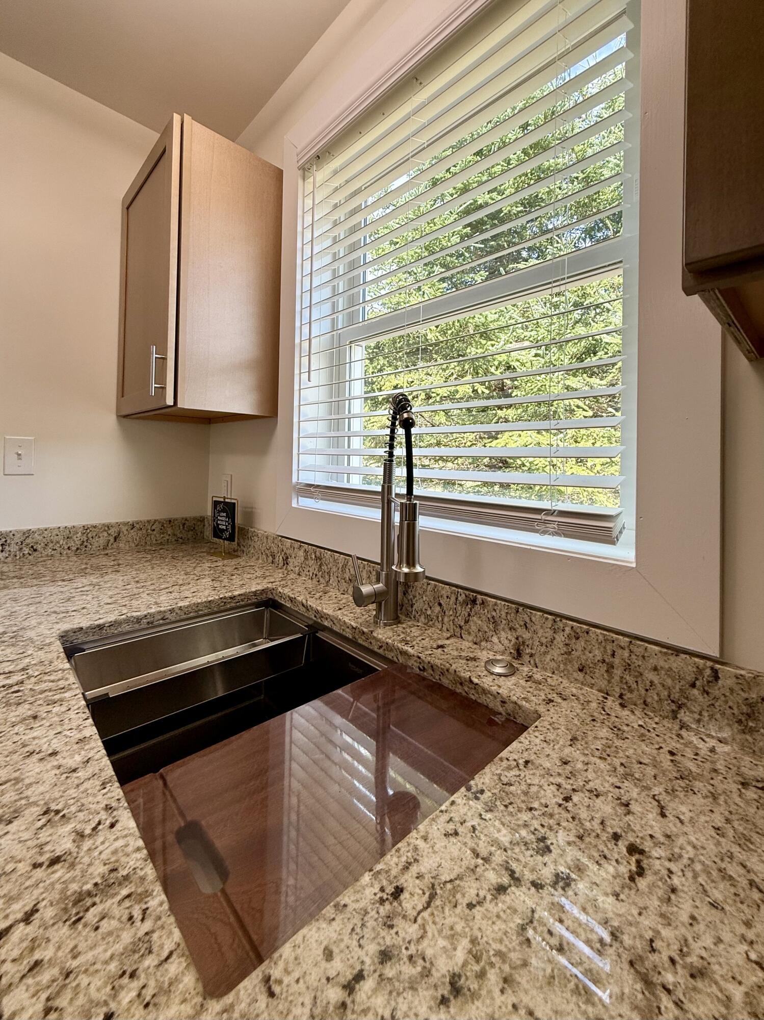 82 County Road Eastport ME 04631